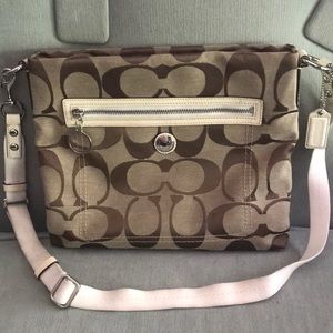 Cream & Tan Coach Hangbag